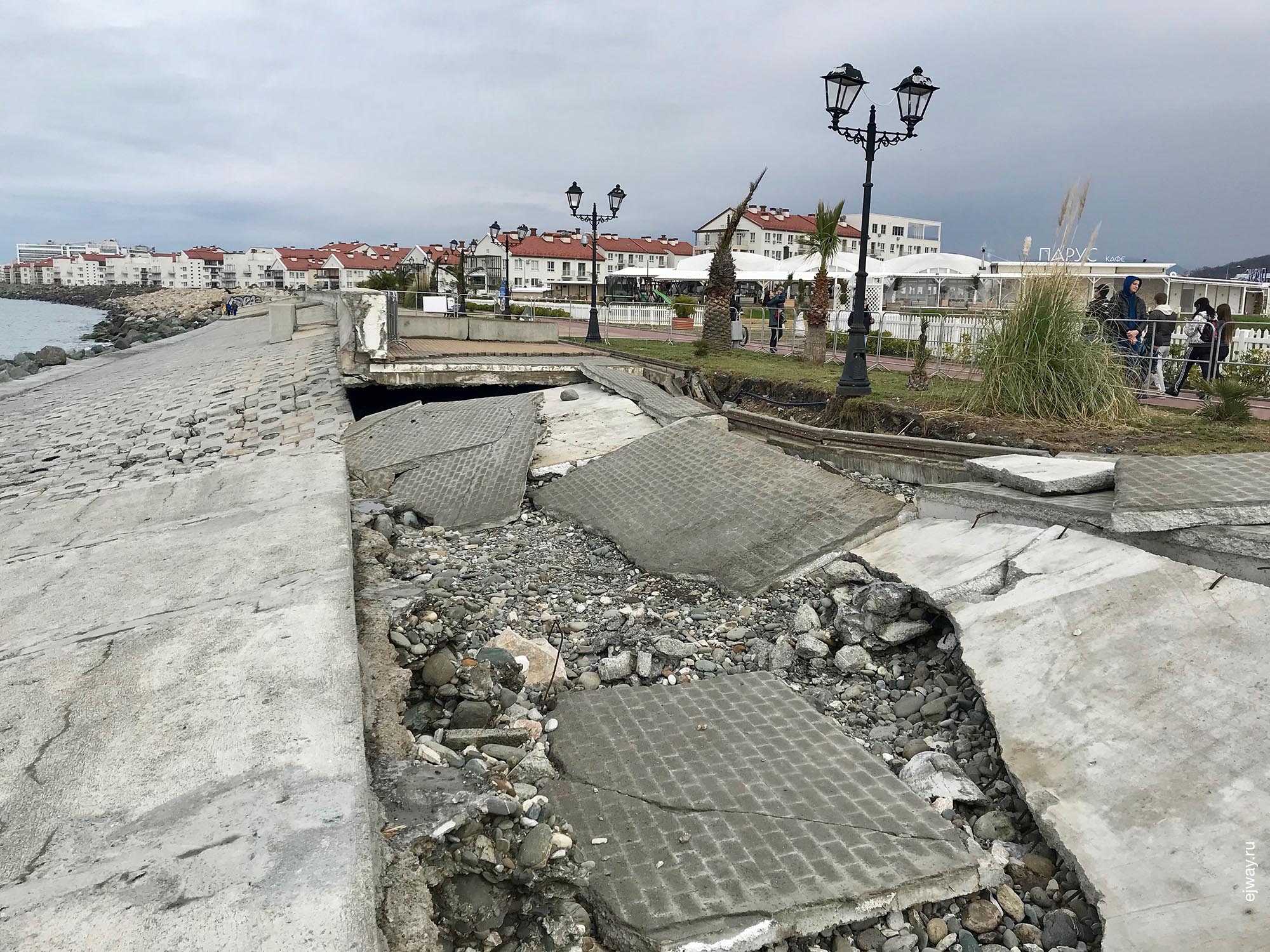 Россия, Адлер, Разрушение берега в Олимпийском парке, ejway.ru, разрушение, набережная, стихия