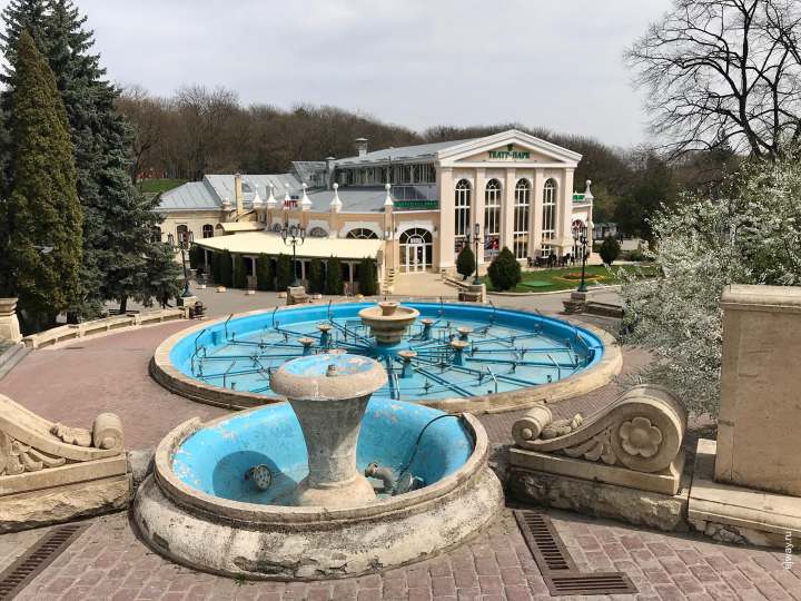 Курортный парк